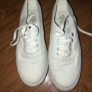 Vans Lo Pro Skate Shoes